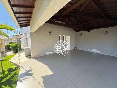 Casa, 3 quartos, 250 m² - Foto 2