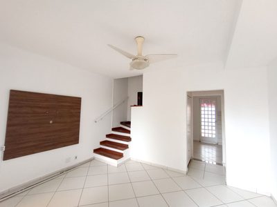 Casa de Condomínio, 2 quartos - Foto 1