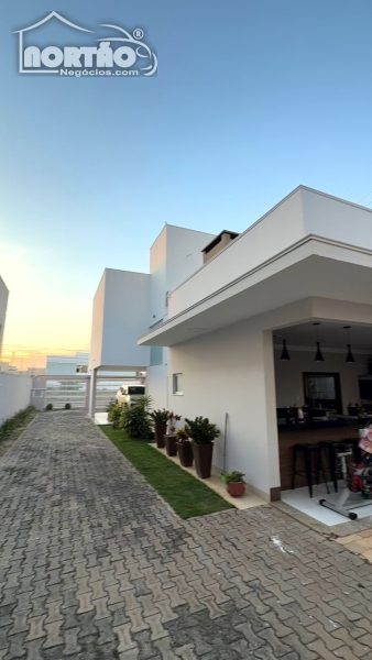Casa, 7 quartos, 600 m² - Foto 1