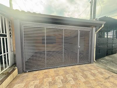 Casa, 1 quarto, 81 m² - Foto 1