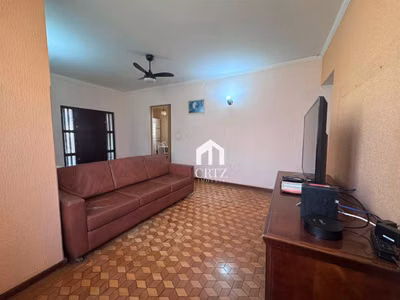 Casa, 3 quartos, 166 m² - Foto 1