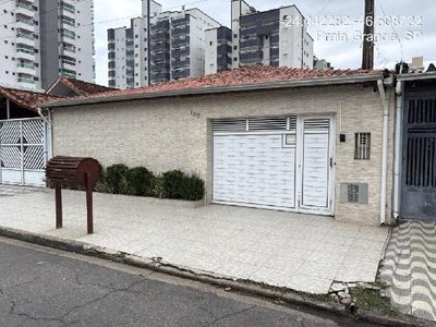 Casa, 3 quartos, 265 m² - Foto 1