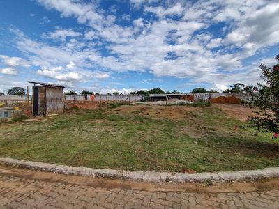 Terreno, 409 m² - Foto 1