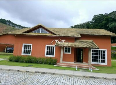 Casa, 4 quartos, 225 m² - Foto 3