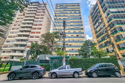 Apartamento, 3 quartos, 213 m² - Foto 1