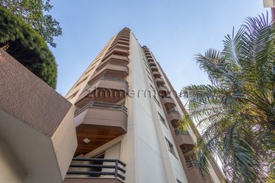 Loteamento e Condomínio, 130 m² - Foto 1