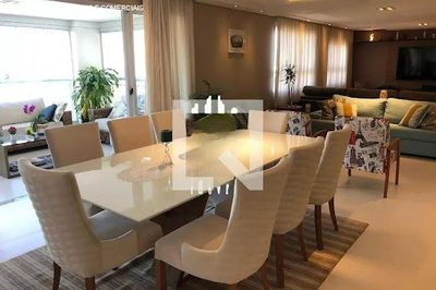 Apartamento, 3 quartos, 237 m² - Foto 1