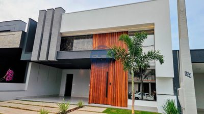 Casa, 3 quartos, 308 m² - Foto 1