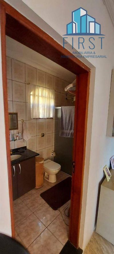 Casa, 3 quartos, 240 m² - Foto 4