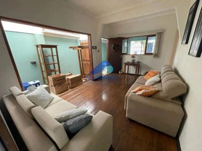 Casa, 3 quartos, 121 m² - Foto 1