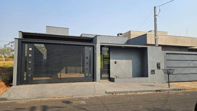 Casa, 2 quartos, 136 m² - Foto 1