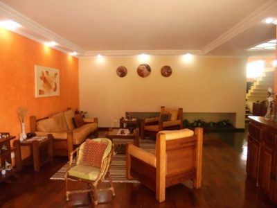 Casa, 4 quartos, 255 m² - Foto 4