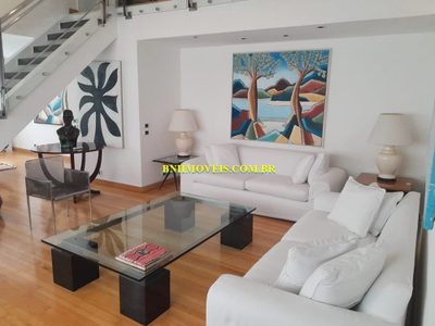 Apartamento, 3 quartos, 220 m² - Foto 2
