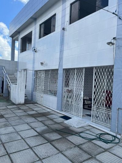 Casa, 1 quarto, 527 m² - Foto 2