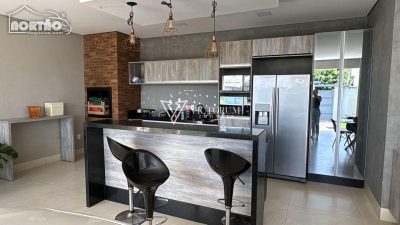 Casa, 4 quartos, 192 m² - Foto 2