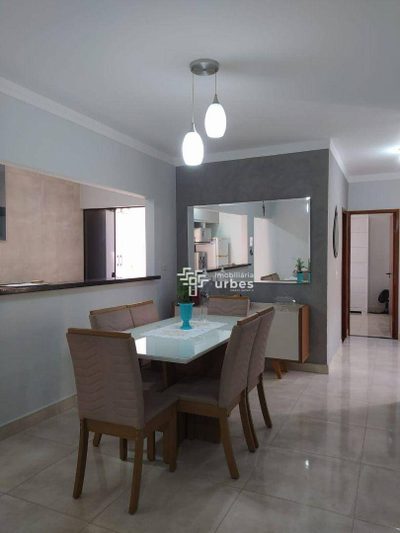 Casa, 3 quartos, 120 m² - Foto 1