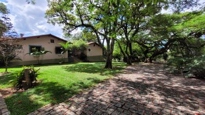 Casa, 5 quartos, 350 m² - Foto 1