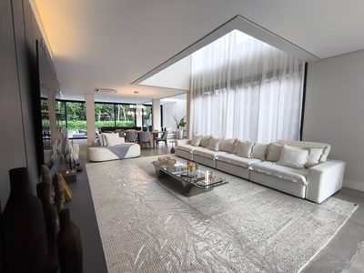 Casa, 6 quartos, 420 m² - Foto 1