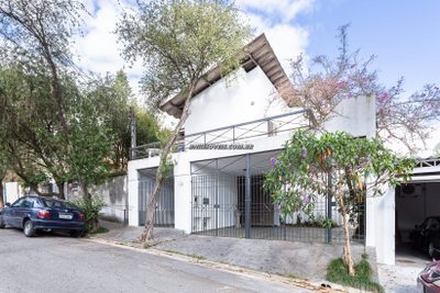 Casa, 5 quartos, 257 m² - Foto 1