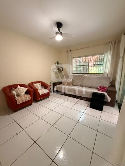 Casa, 3 quartos, 116 m² - Foto 1