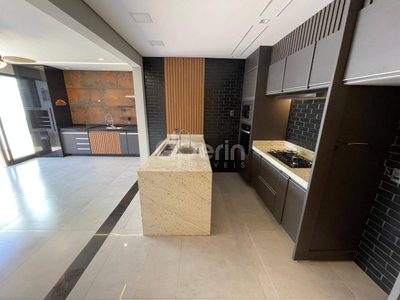 Casa, 3 quartos, 184 m² - Foto 4