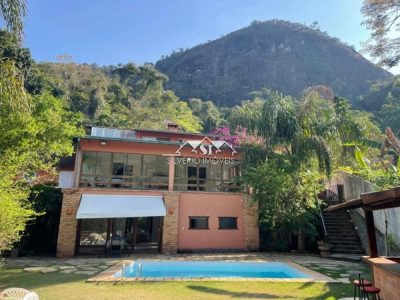 Casa, 4 quartos, 300 m² - Foto 1
