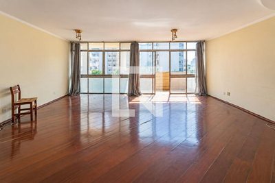 Apartamento, 3 quartos, 193 m² - Foto 2