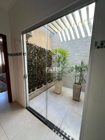 Casa, 3 quartos, 160 m² - Foto 3
