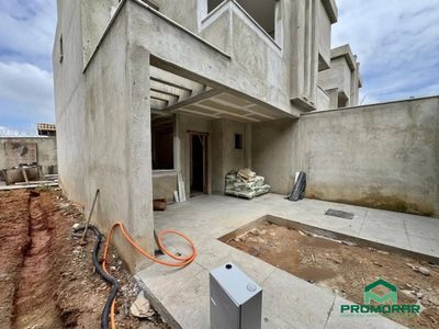 Casa, 3 quartos, 65 m² - Foto 1