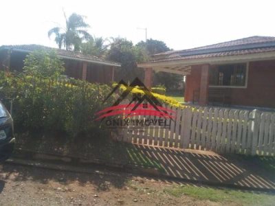 Chácara, 4 quartos, 1470 m² - Foto 1