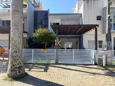 Sobrado, 3 quartos, 151 m² - Foto 1