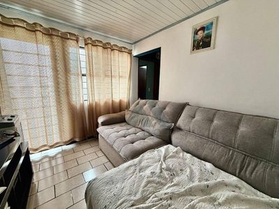 Casa, 2 quartos, 94 m² - Foto 1