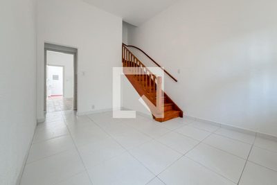 Casa, 2 quartos, 90 m² - Foto 2