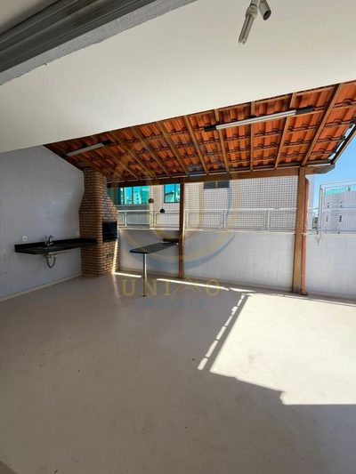 Cobertura, 3 quartos, 216 m² - Foto 2