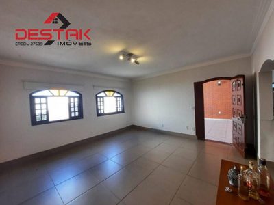 Casa, 3 quartos, 250 m² - Foto 2