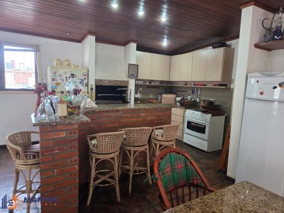 Cobertura, 3 quartos, 213 m² - Foto 4