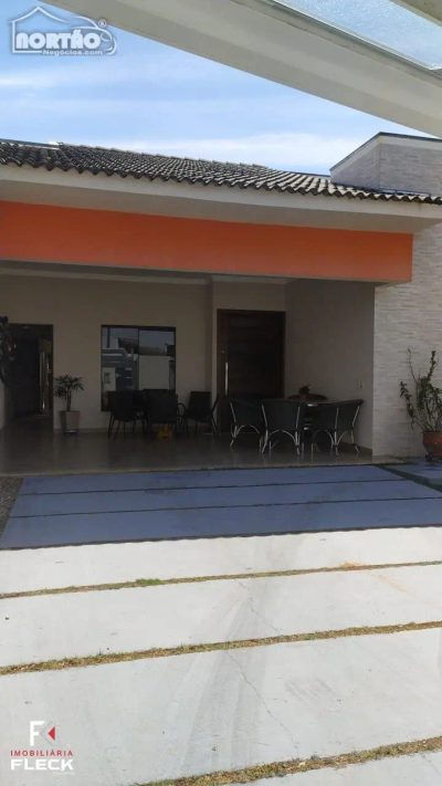 Casa, 4 quartos, 164 m² - Foto 1