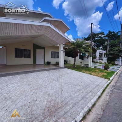 Casa, 5 quartos, 261 m² - Foto 4