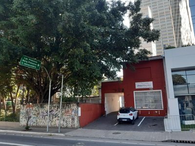 Prédio Inteiro, 360 m² - Foto 1