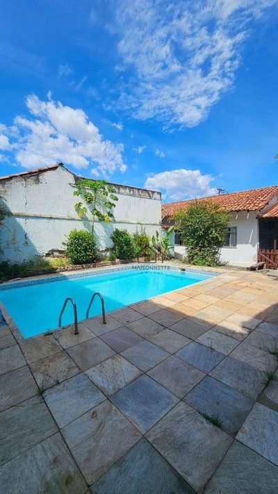 Casa, 3 quartos, 146 m² - Foto 1
