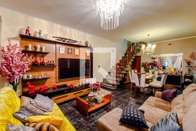 Casa, 4 quartos, 267 m² - Foto 2