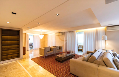 Apartamento, 4 quartos, 260 m² - Foto 1