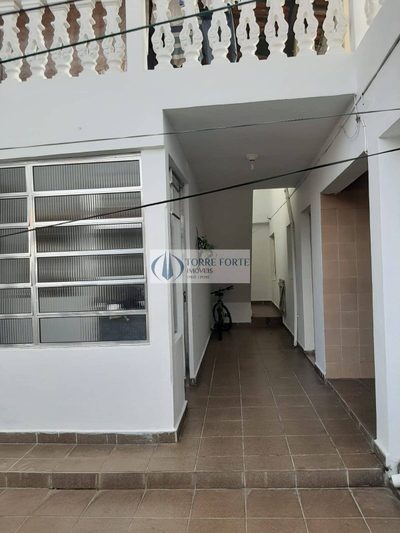 Casa, 4 quartos, 258 m² - Foto 2