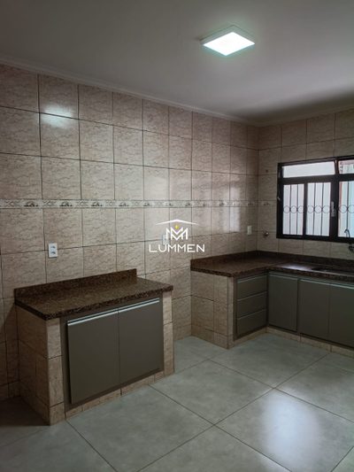 Casa, 4 quartos, 257 m² - Foto 3