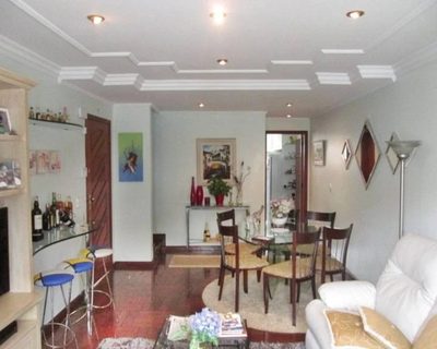 Sobrado, 3 quartos, 198 m² - Foto 1
