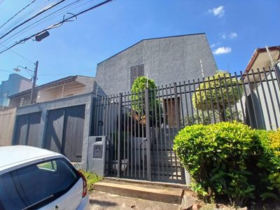 Casa, 5 quartos, 240 m² - Foto 2