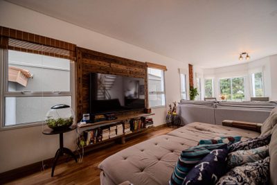 Casa, 3 quartos, 248 m² - Foto 1