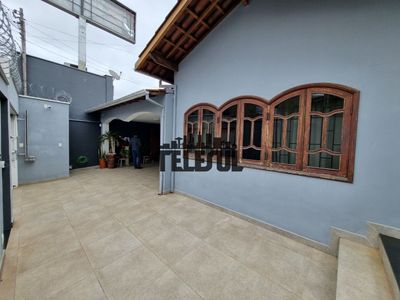 Casa, 6 quartos, 315 m² - Foto 1