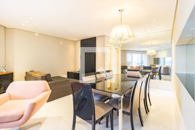 Apartamento, 3 quartos, 131 m² - Foto 5