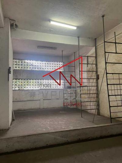 Loja-Salão, 241 m² - Foto 1